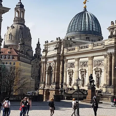 Ferienwohnung Ruhe Am Sandweg * Dresden
